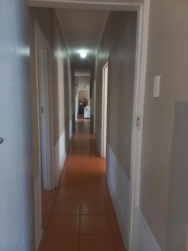 9 Bedroom Property for Sale in Queenstown Central Eastern Cape